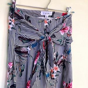 THML Tropical Flowy Resort Wear Pants Sz S